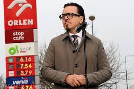 To koniec maksymalnych cen paliw? Wojciech Balczun: "Tak długo utrzymamy CPN"