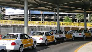 Uber suma a taxistas de MXtaxi a su plataforma y reafirma que mantendrá sus servicios en el AICM