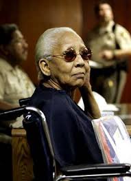 051116 jewelthief vmed 1p.widec HALLE BERRY: WHO IS DORIS PAYNE. After her prison release in 2008, Payne was caught stealing a $1,300 Burberry trench coat ... - 051116_jewelthief_vmed_1p.widec