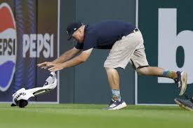 Rogue Squirrel Evades MLB Grounds Crew Members and Baseball Players to Cause Chaos During Game