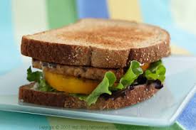 Hasil gambar untuk sandwich telur ceplok+selada+abon