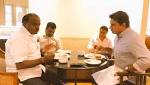 Telangana Minister meets K'taka Bengaluru,