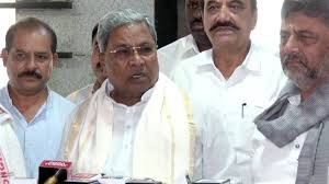 Shivakumar Reaffirms Support For Siddaramaiah, Clarifies ‘Option’ Remark