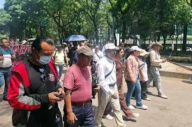 Marcha CNTE del Ángel a Segob y bloquea Av. Universidad