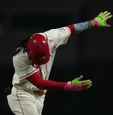 Cincinnati Reds vs. Los Angeles Dodgers - Rhett Lowder vs. Yoshinobu Yamamoto