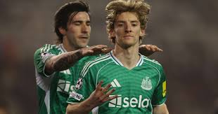 Qarabag 1-6 Newcastle United: Gordon scores four in Champions League rout