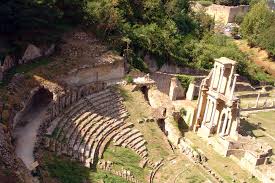 Resultado de imagem para volterra italia