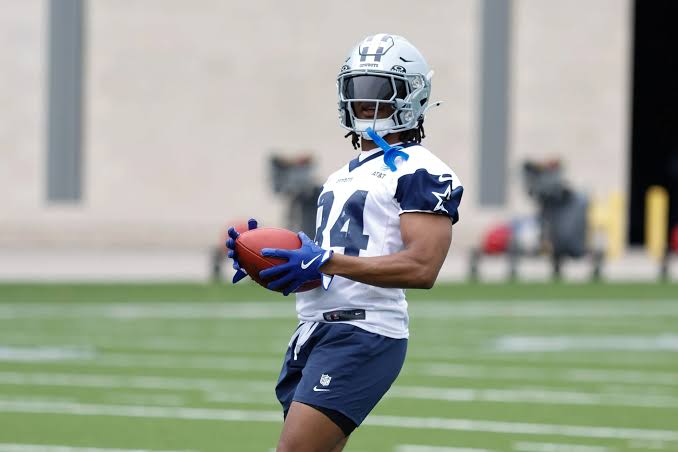 Cowboys RB Jaydon Blue ready to be coached hard, says production will quiet  the work ethic noise - DLLS Sports