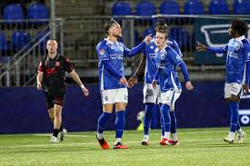 FC Den Bosch and MVV trade goals as Den Bosch goalkeeper is sent off