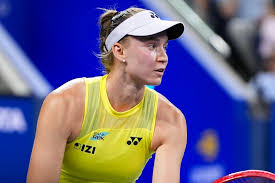 Rybakina avança à terceira rodada e reencontra algoz de Roland Garros