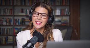 Marisa Tomei Dishes on Her Clever New Comedy ‘You’re Dating a Narcissist!’ and Her Life-Changing Advice (Exclusive)