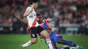 ¡Escándalo en el Monumental! ¿Por Qué Anularon el Golazo de Enzo Pérez? - Imagen ilustrativa del artículo