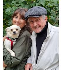 Claude Lelouch et Valérie Perrin : Adoption Surprise ! Découvrez Oria !