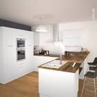 Cuisine design bois et blanc laque plan travail