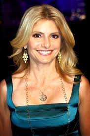 Lisa Bloom is best known for her eight-year talk show on Court TV and for representing celebrity clients like Michael Lohan and White House party-crashers ... - NY-AZ269_SCENE2_DV_20110601191906