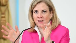 Meinl-Reisinger: Anhebung des Pensionsalters "wird passieren"