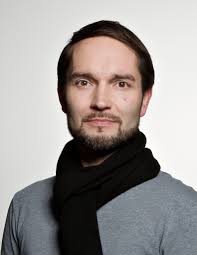 <b>Sven Bergmann</b>, 40, Chefredakteur von LOOX, verlässt Ende August 2012 das <b>...</b> - Bergmann_Sven_Loox_2012