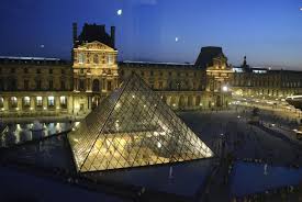 Resultado de imagem para Museu do Louvre