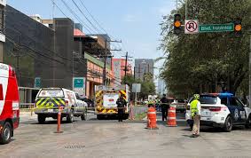 Muere conductor tras ataque a balazos en San Pedro Garza García; se implementan cierres viales