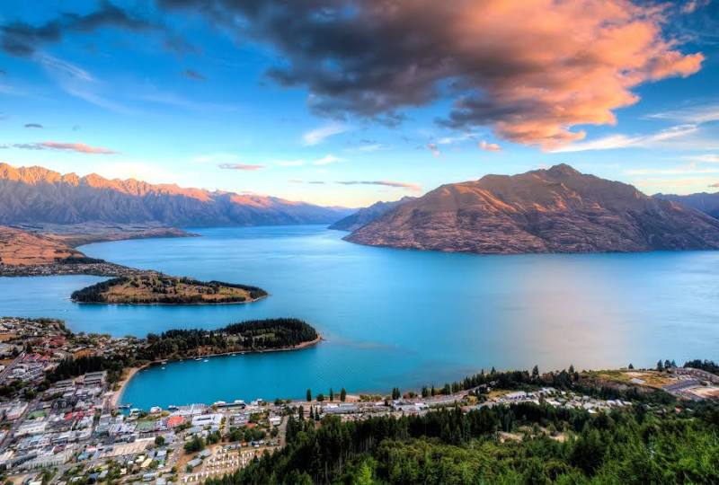 Lake Wakatipu