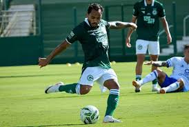 Lourenço tem início positivo no Goiás e se destaca com assistência em goleada sobre o Centro-Oeste