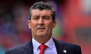 Chepo de la Torre critica el estancamiento del futbol mexicano