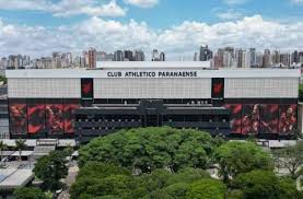 Polícia abre investigação por casos de racismo no Athletiba; Athletico identifica suspeitos