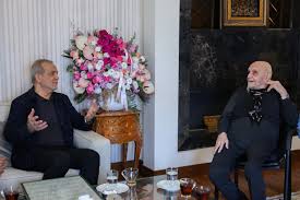 دیدار رئیس‌جمهور پزشکیان با دکتر فرخ سعیدی، از مفاخر علوم پزشکی کشور