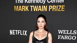 No, Netflix Didn’t Cut a Trump Joke From Whitney Cummings’ Set at Mark Twain Prize Ceremony