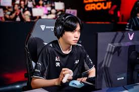 비디디(Bdd), 왜 실시간 검색어에 떴을까? KT 승리의 주역, T1 격파의 중심!