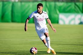 Botafogo busca contratação de Paulo Otávio, do Al-Sadd