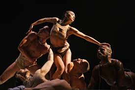 FKA Twigs Postpones North American Eusexua Shows Due to Visa Issues