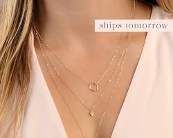 Image of Layered Delicate Chains