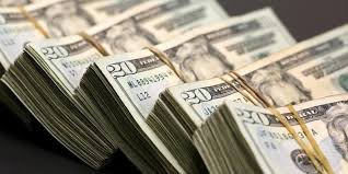 Dólar fecha perto da estabilidade apesar das tensões no Oriente Médio