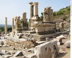 Ephesus Memmius Monument的圖片