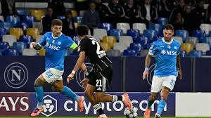 Nápoles vs. Eintracht: Resumen del Empate y Declaraciones de Conte