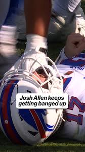 Josh Allen dealing with finger and knee pain 😬