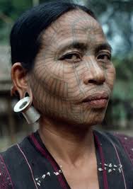 A Laytoo Chin woman at the Lemro River in Chin State, 1997. Photo: Richard K. Diran. When Richard Diran first came to Myanmar in 1980 as a gemmologist ... - r14-low-res