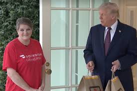Trump gets McDonalds DoorDashed to White House and then takes Iran war questions with delivery person