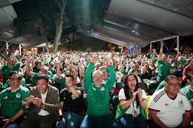 Pátzcuaro vibró con el Jalo Futbolero y celebró el triunfo de México en la justa mundialista
