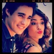 Résultat de recherche d'images pour "martina stoessel et jorge blanco 2015"