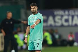 ✅ 20:45 line-ups: Orsolini out, verdict on Pio Esposito and Dzeko