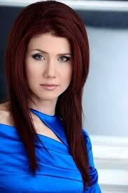 Anna Chapman (nee Anna Kushchyenko) was born on February 23, 1982 in Volgograd. Her father, Vasily Kushchenko was a diplomat, who served in Papua - New ... - Anna-Chapman12