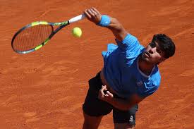 Alcaraz y Sinner avanzan a cuartos de final en torneo de Montecarlo