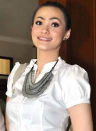 Puasa ramadhan di tahun 2012 ini adalah puasa perdana Christy Jusung tanpa ditemani Hengky Kurniawan. Pun begitu, ternyata Christy sudah terbiasa menjalani ... - Christy-Jusung-219x300