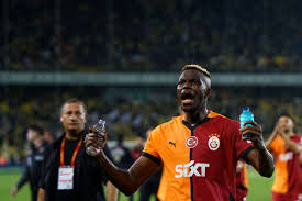 Victor Osimhen: Wechsel zu Galatasaray? Manchester United zeigt Interesse! - Imagen principal del artículo