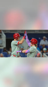 Family with Irate Phillies Fan
