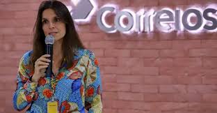 Correios: ex-diretora vai receber seis meses de salário mesmo depois de demissão