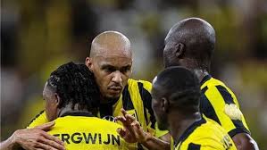 اتحاد جدة ينتزع انتصارًا مثيرًا على الفتح في الدوري السعودي