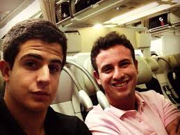 Veja fotos de Edson Celulari e filho Enzo durante viagem à França - Terra Brasil - 05kaian-raiaenzosaint-tropez